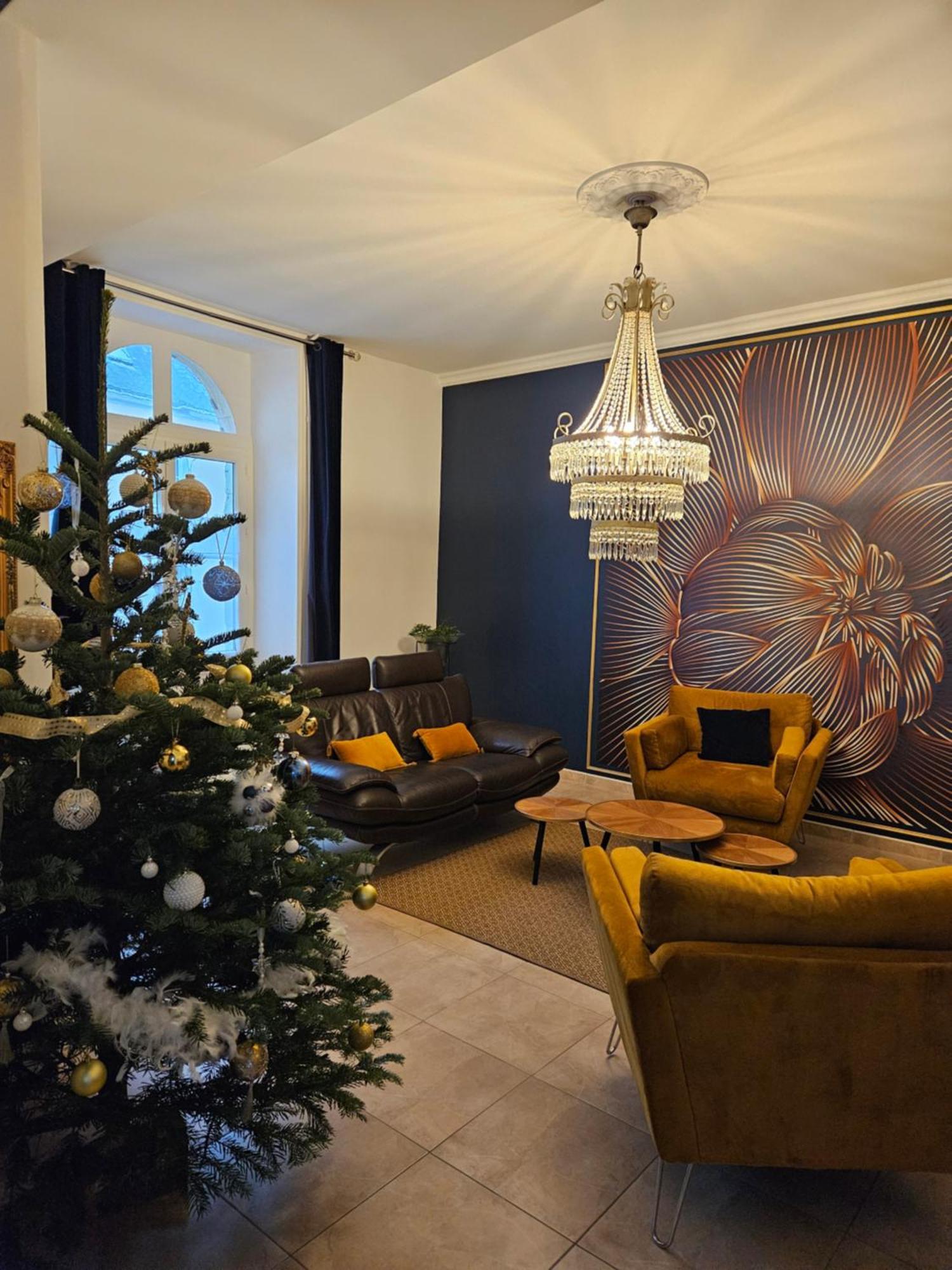 Confidences Escale A Brissac Bed & Breakfast Ngoại thất bức ảnh