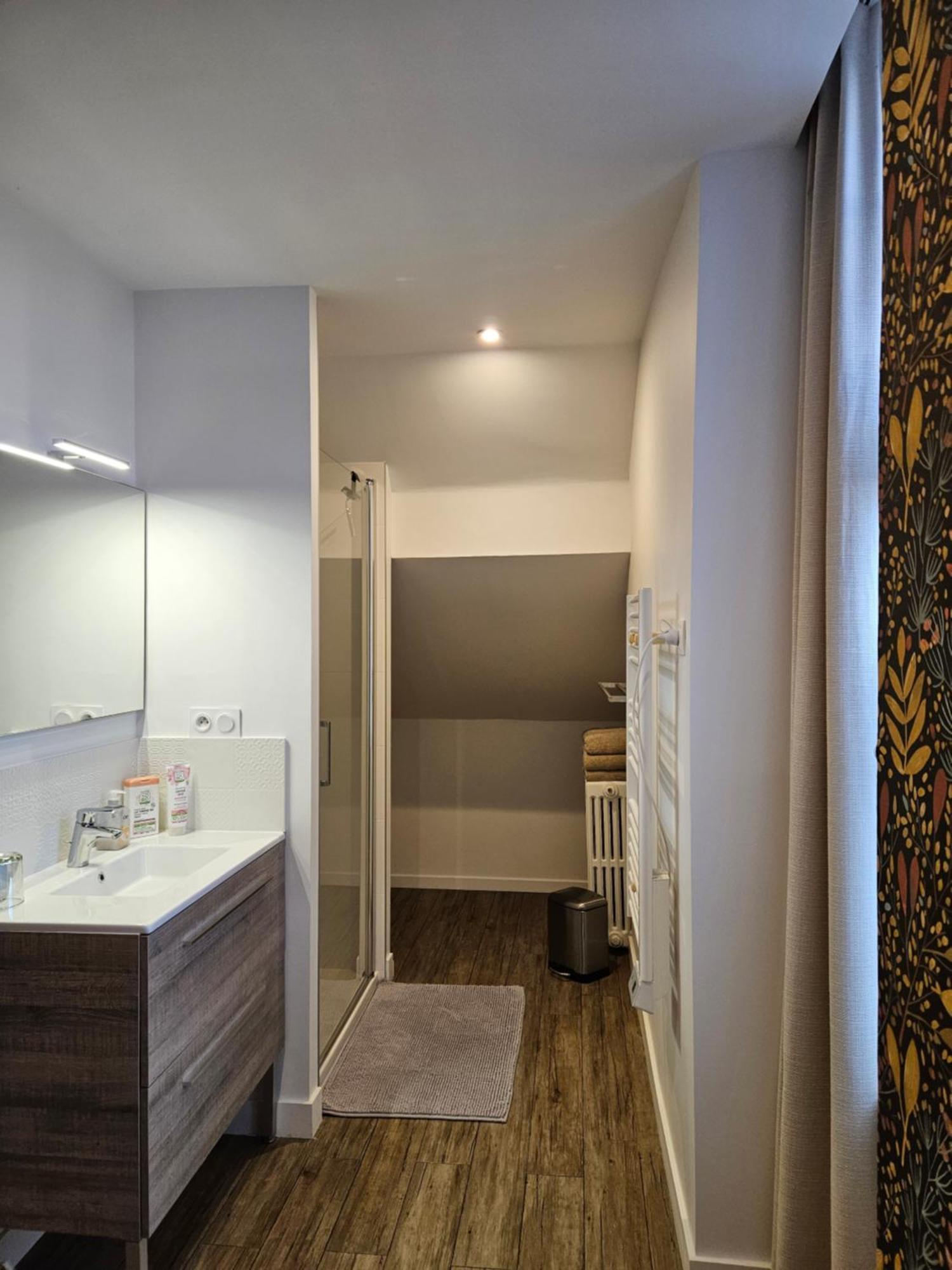 Confidences Escale A Brissac Bed & Breakfast Ngoại thất bức ảnh